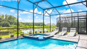Elegant Retreat with Private Spa & Pool